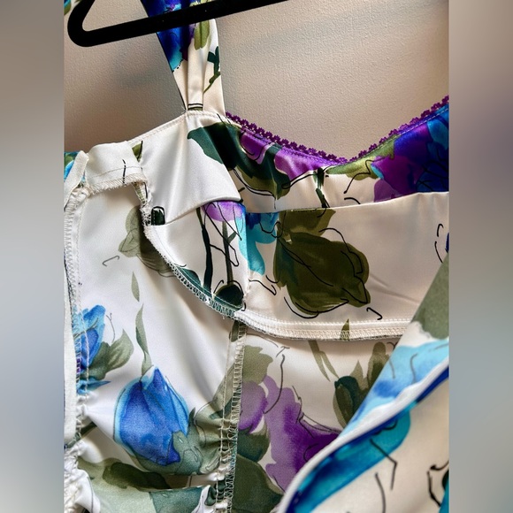 Vintage Satin Ruby Rox Ruched Floral Mini Dress - Picture 6 of 8